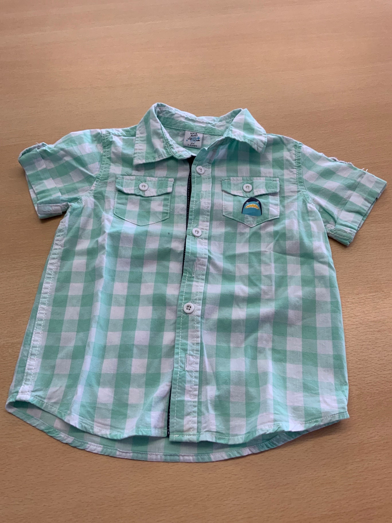 Kurzarmhemd 104 Grün mit weißen Karos