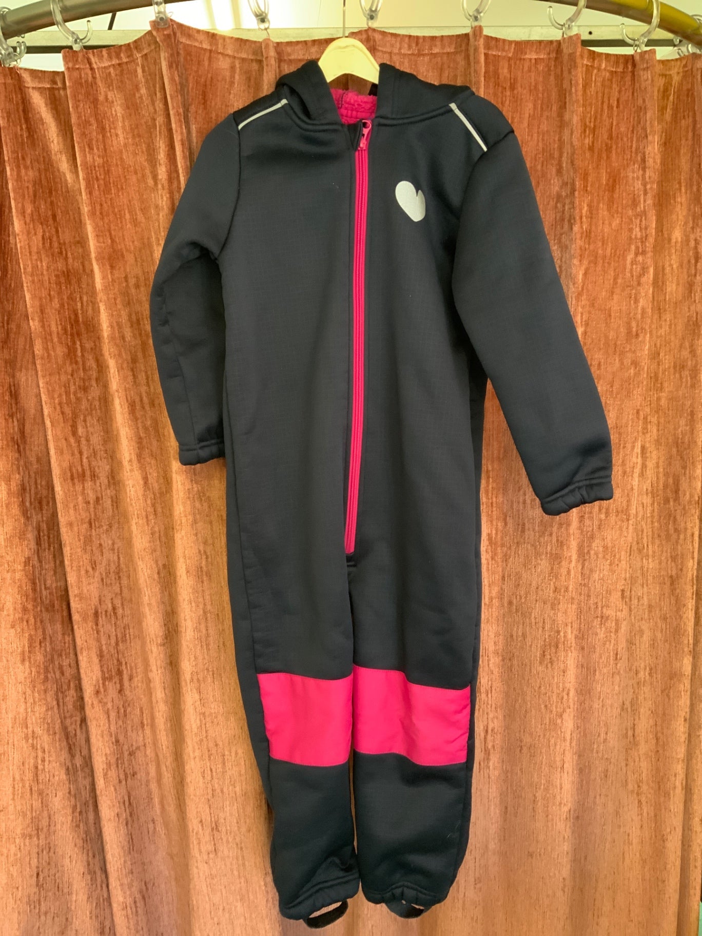 Overall 110/116 Dunkelblau mit pinkem Streifen