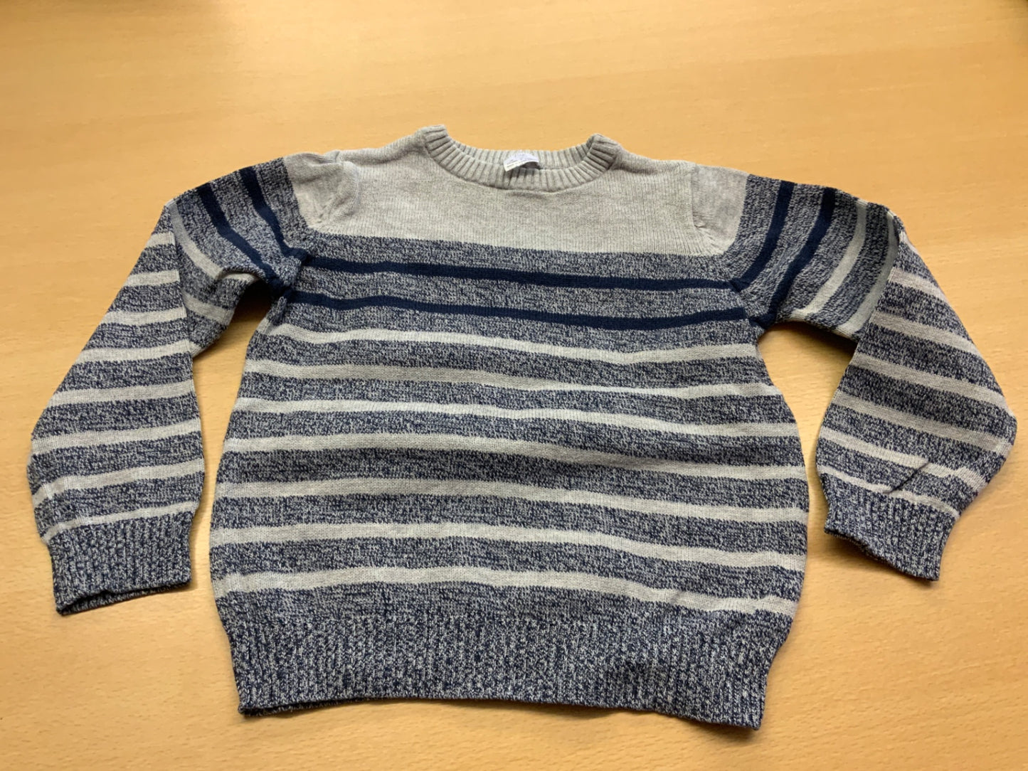 Pullover 110/116 Grau und Blau