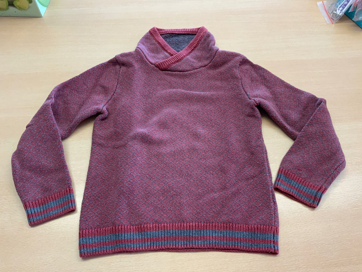Pullover 122/128 Rot und Blau