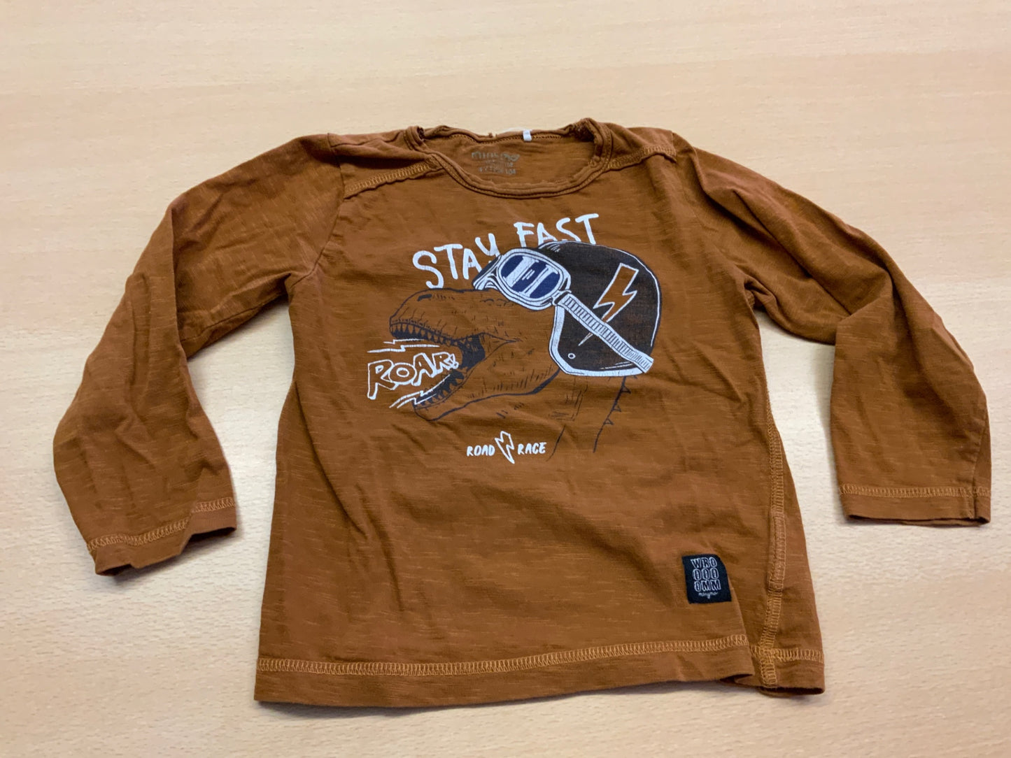 WRO Langarmshirt 104 Braun