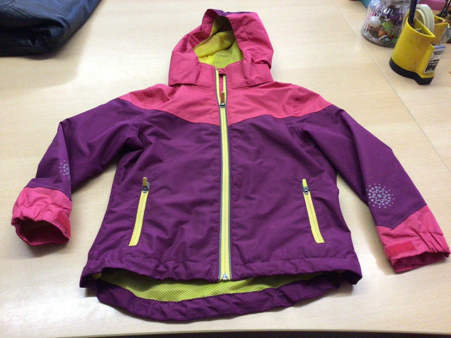 Regenjacke 110/116 Lila und Pink