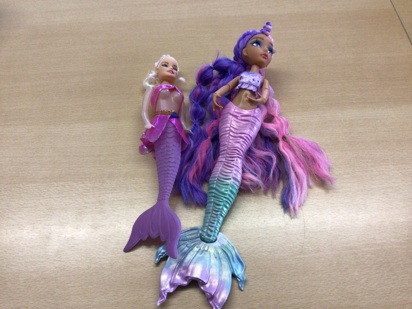 Mattel Meerjungfrauen Lila, Pink, Blau