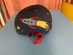 Fahrradhelm 48 - 53 Schwarz mit buntem Raketenmuster