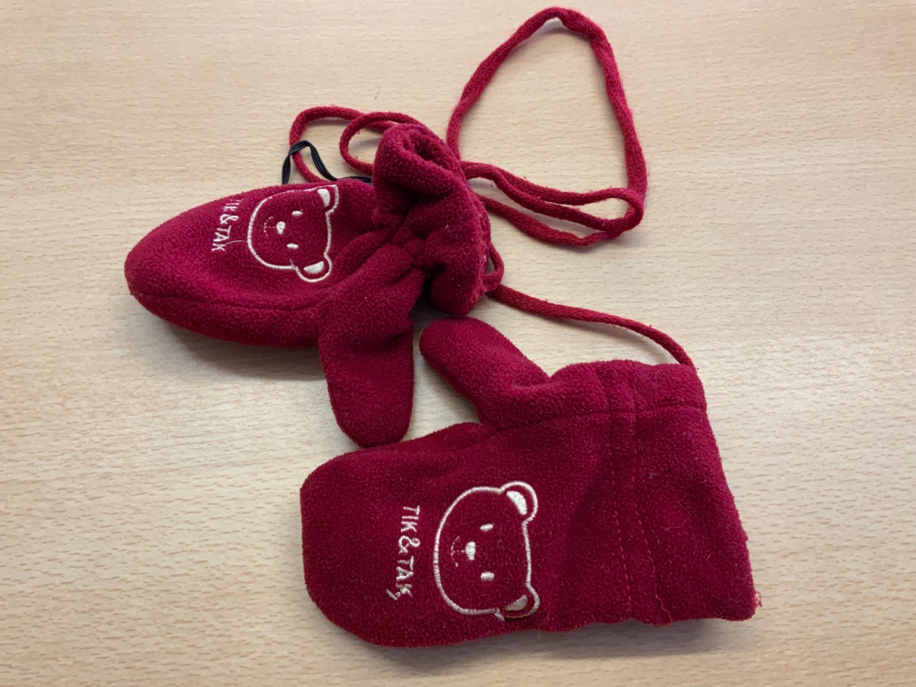 Tik & Tak Handschuhe Rot