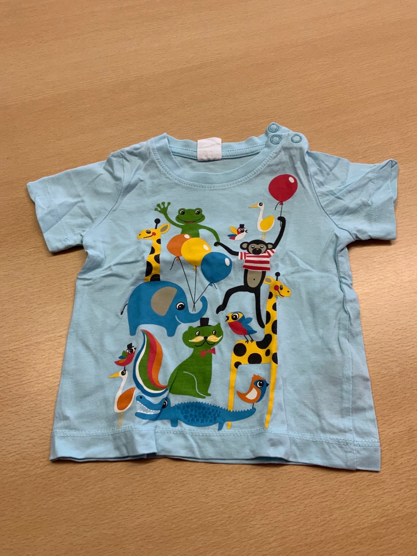 T-Shirt 68 Hellblau