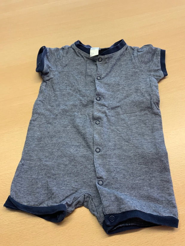 Body 68 Grau mit blauen Akzenten