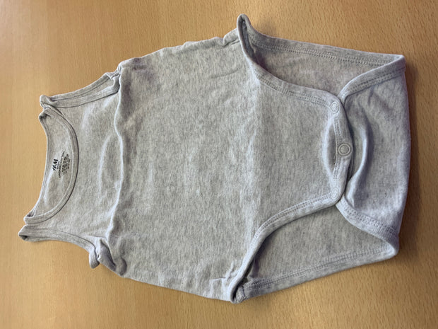 H&M Body 86 Grau