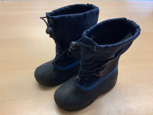 Winterstiefel Schwarz und Blau