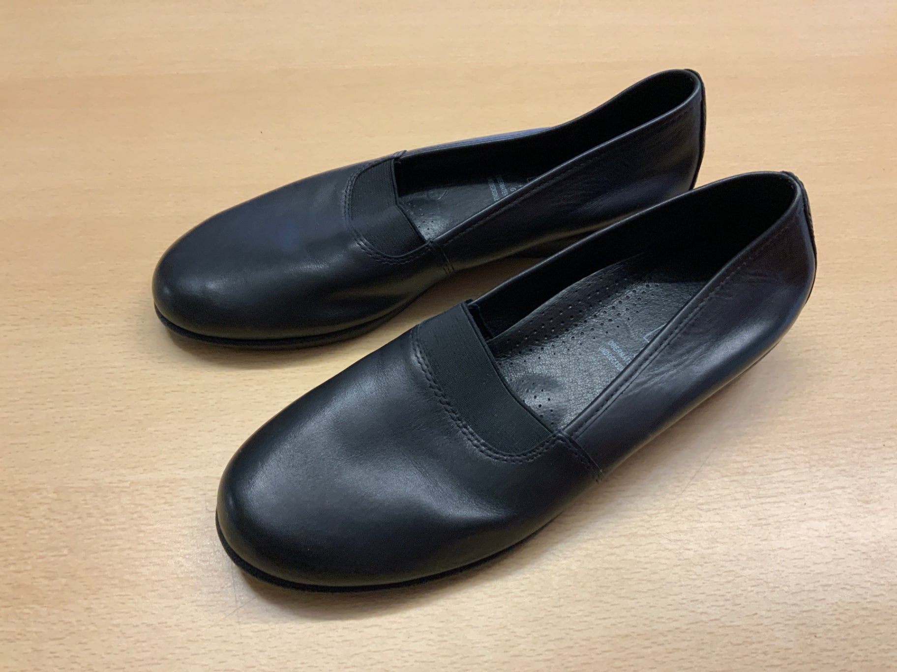 Ballerinas 6 1/2 Schwarz