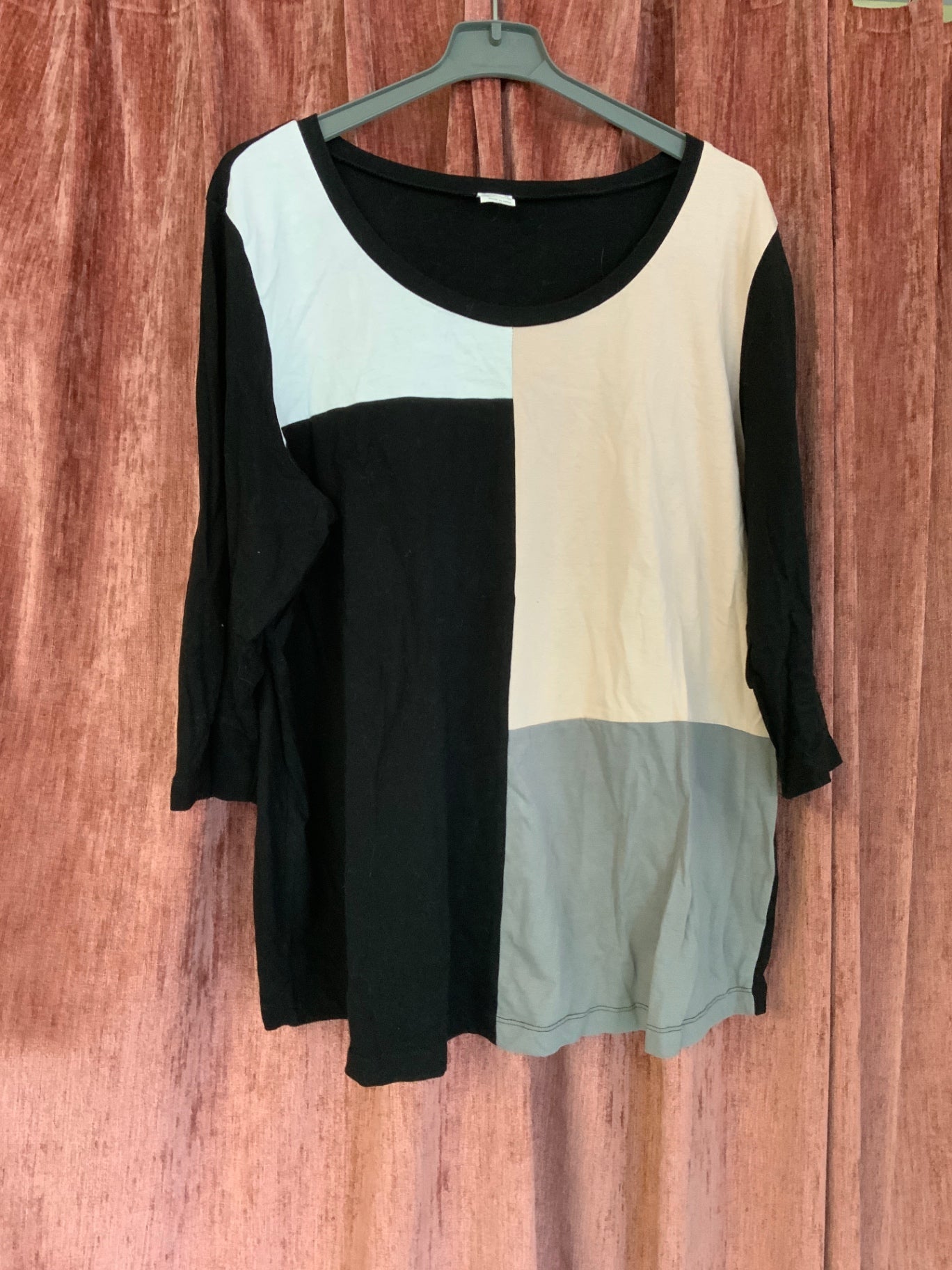 Shirt 48 Schwarz, Grau, Beige, Hellblau