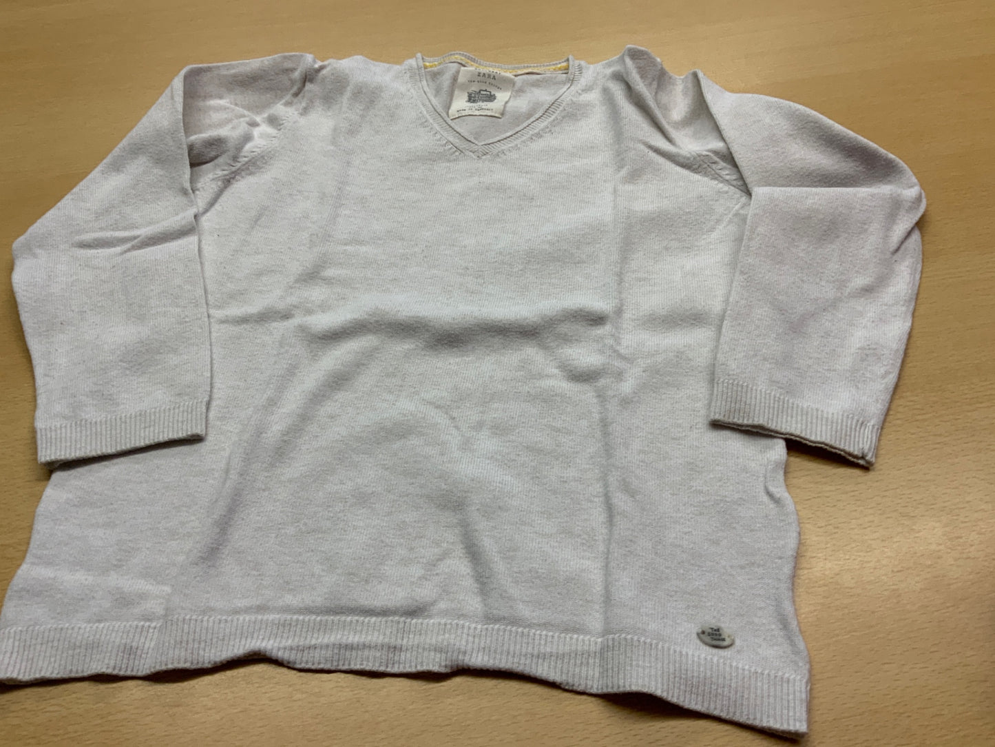 Zara Pullover 122 Grau