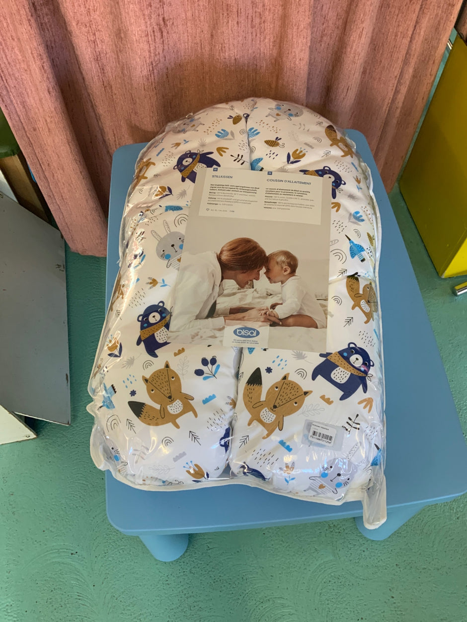 Bisal Stillkissen Weiß mit bunten Motiven