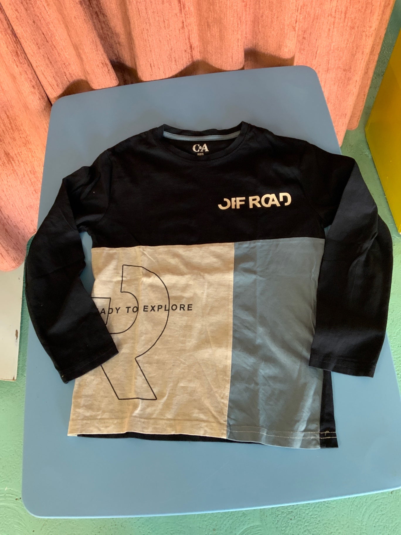 C&A T-Shirt 134/140 Schwarz, Grau
