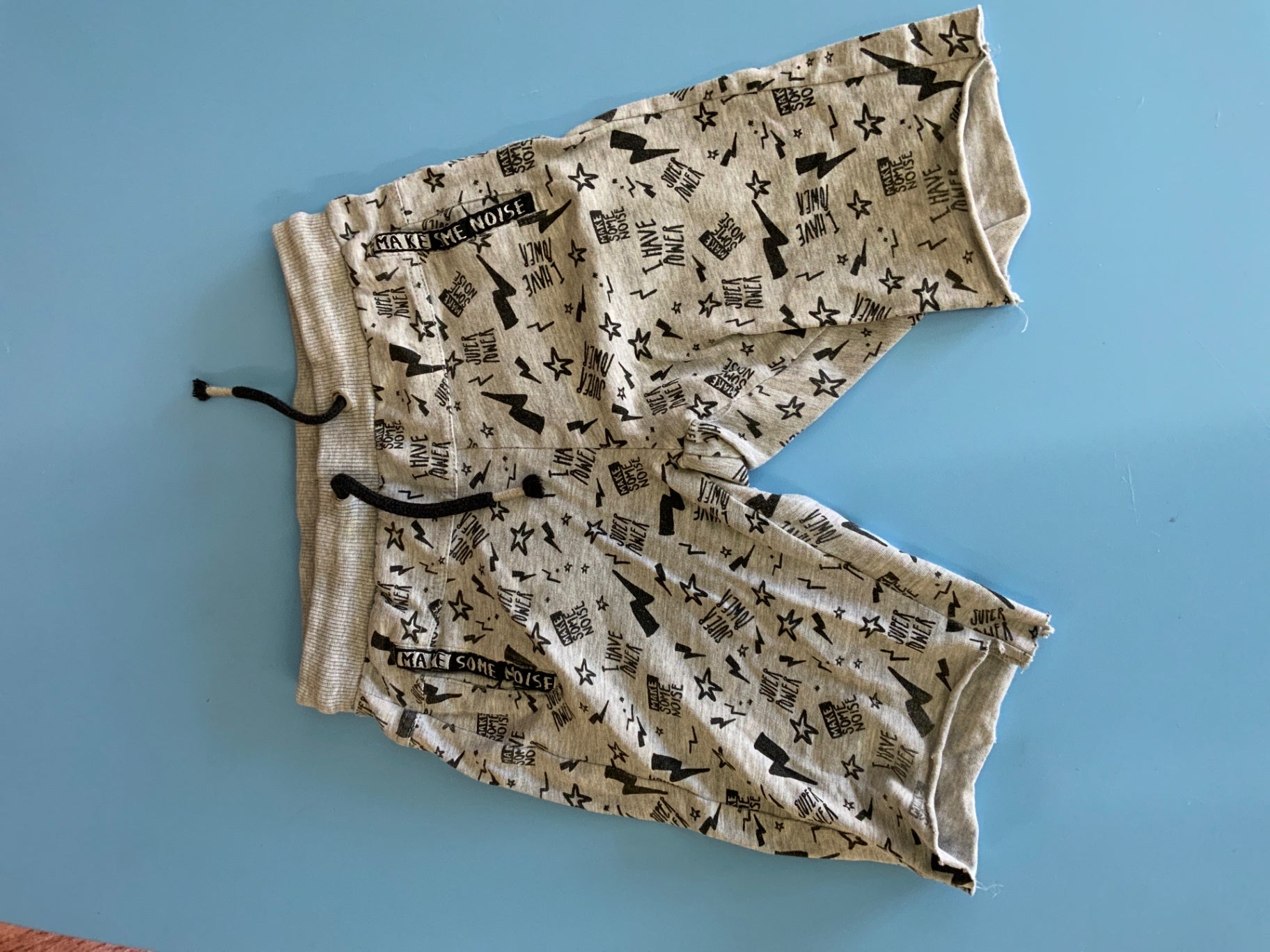 Shorts 110 Grau