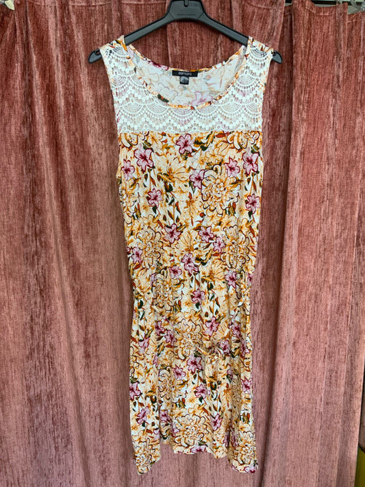 Kleid 40/42 Bunt mit floralen Mustern