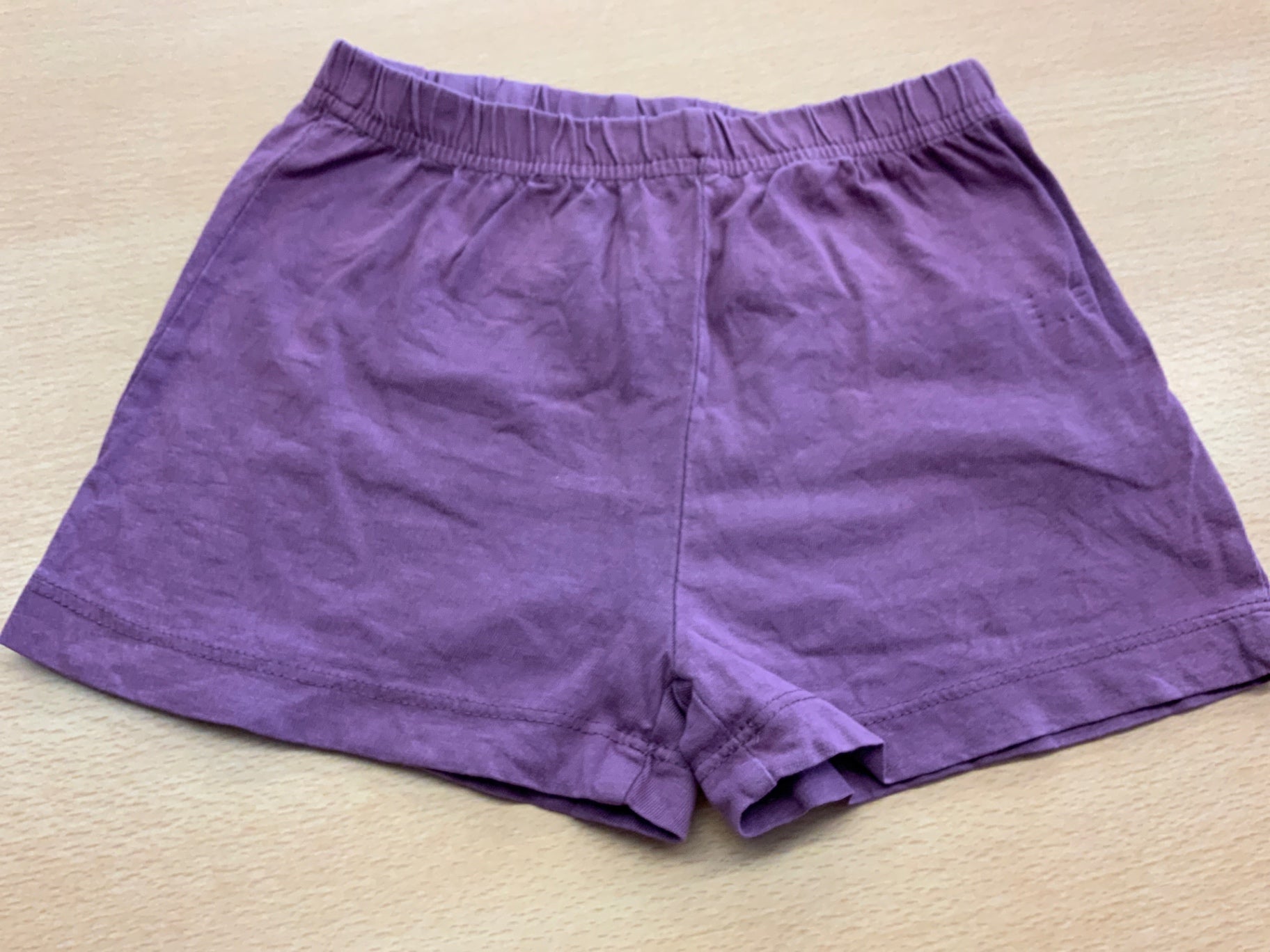 Shorts 104 Lila