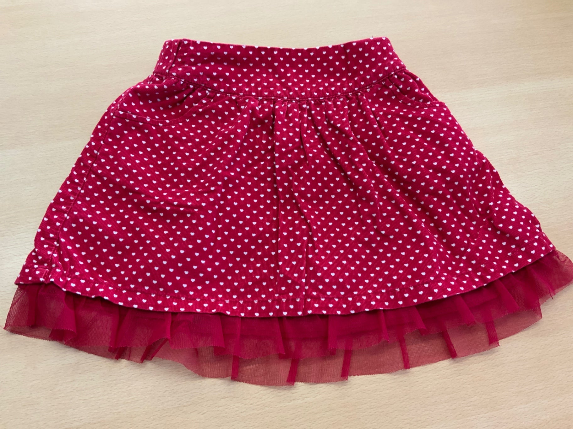 Rock 116 Rot mit weißen Punkten