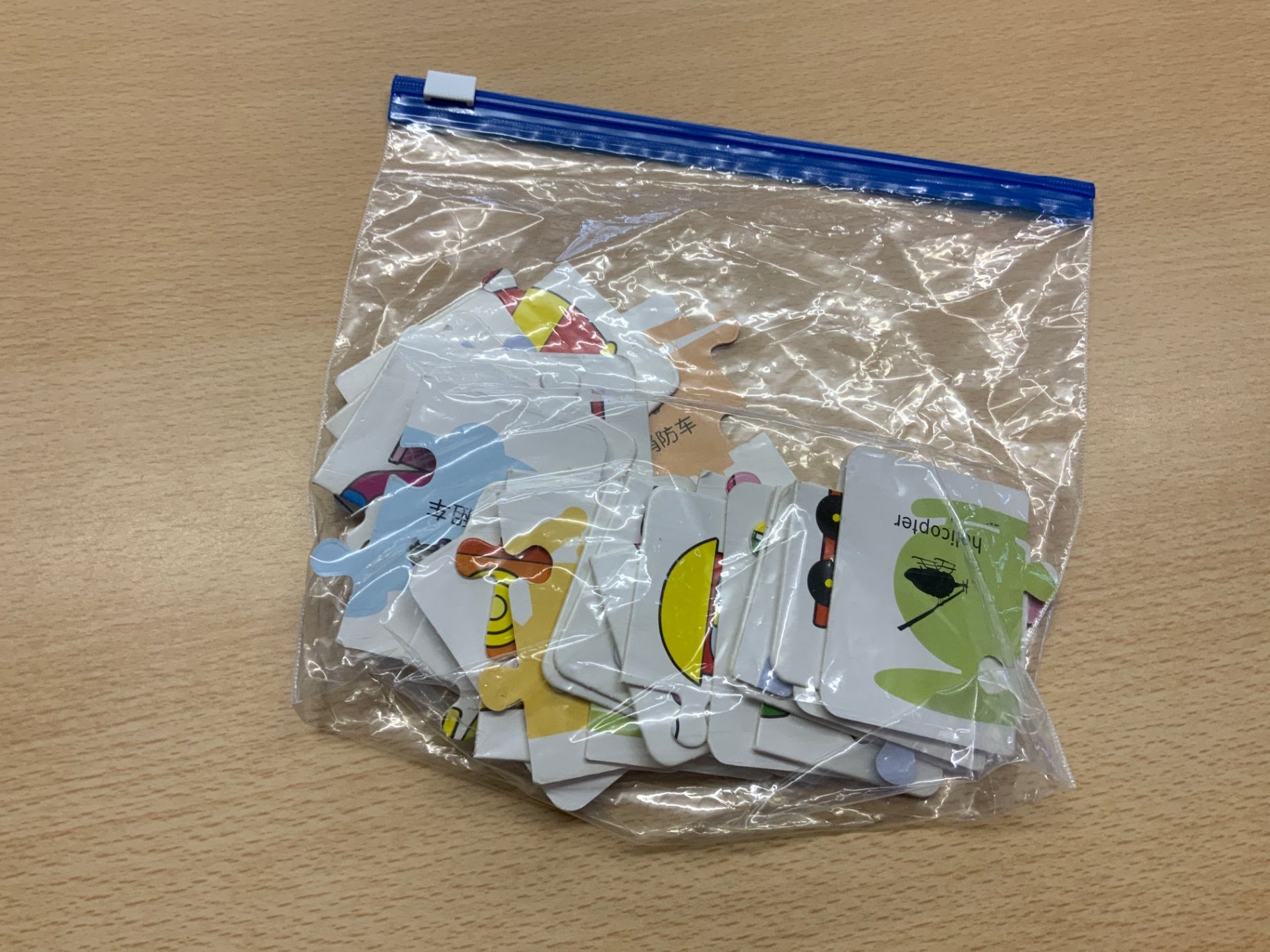 Puzzle Mehrfarbig