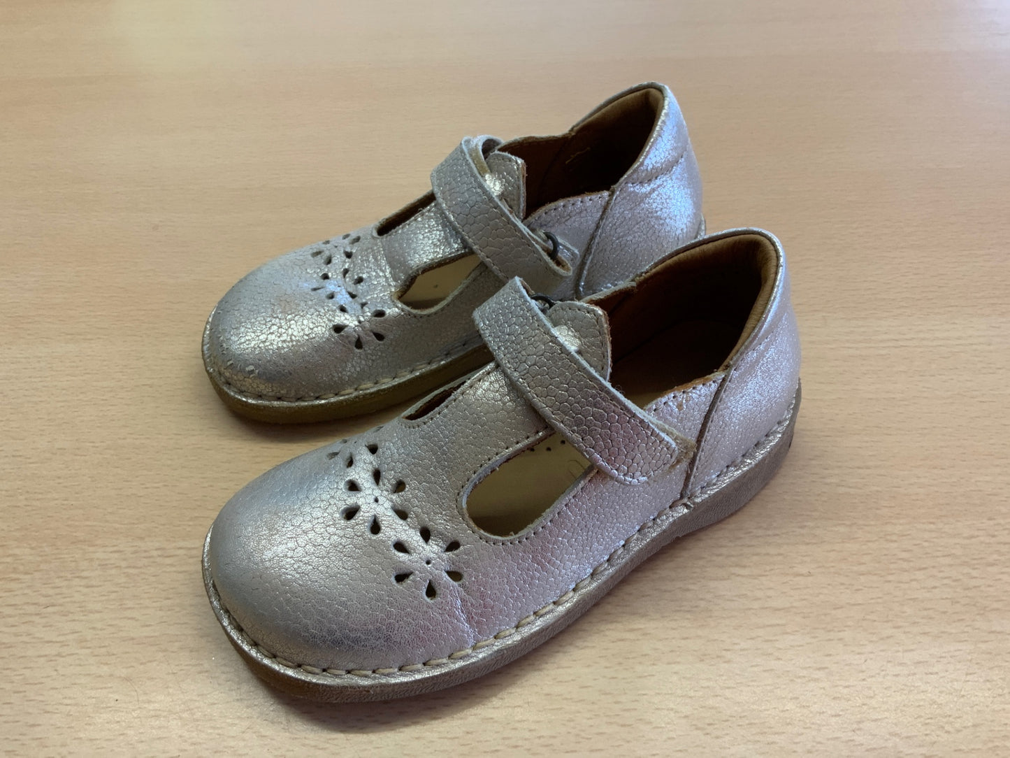 Lederschuhe 25 Silber