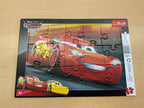 Trefl Puzzle Rot, Gelb, Schwarz, Weiß, Blau