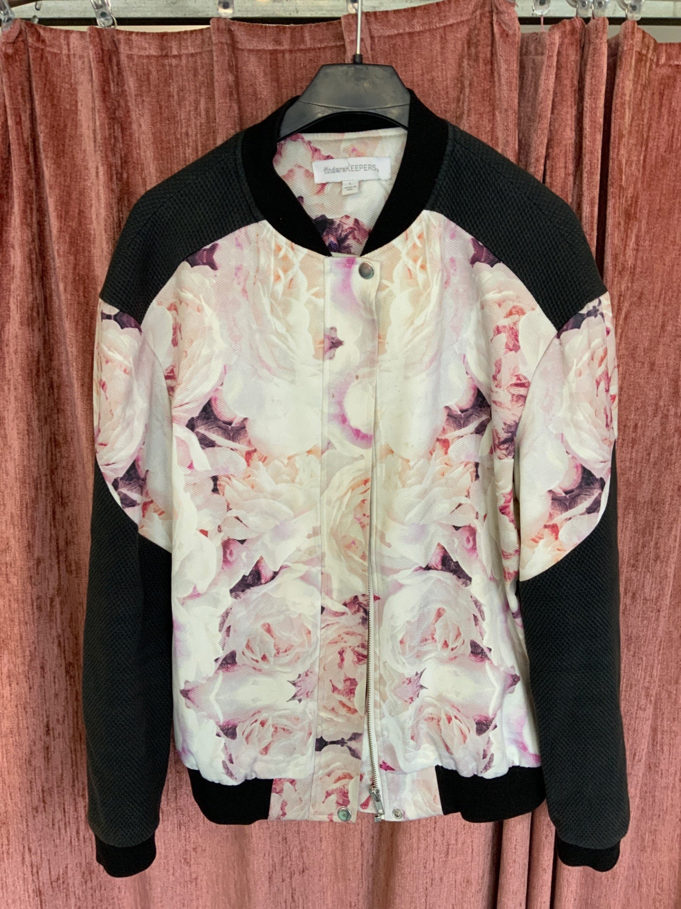 Jacke L Weiß mit hellrosa und violett