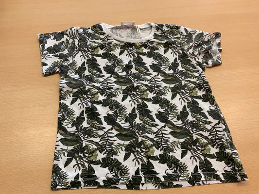T-Shirt 110/116 Weiß mit grünen Blättern