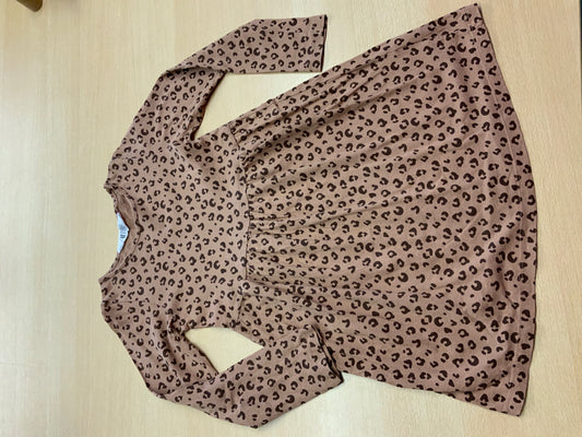 Kleid 110/116 Beige mit schwarzen Leopardenflecken