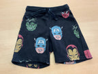 Shorts 98 Schwarz mit farbigen Comic-Prints