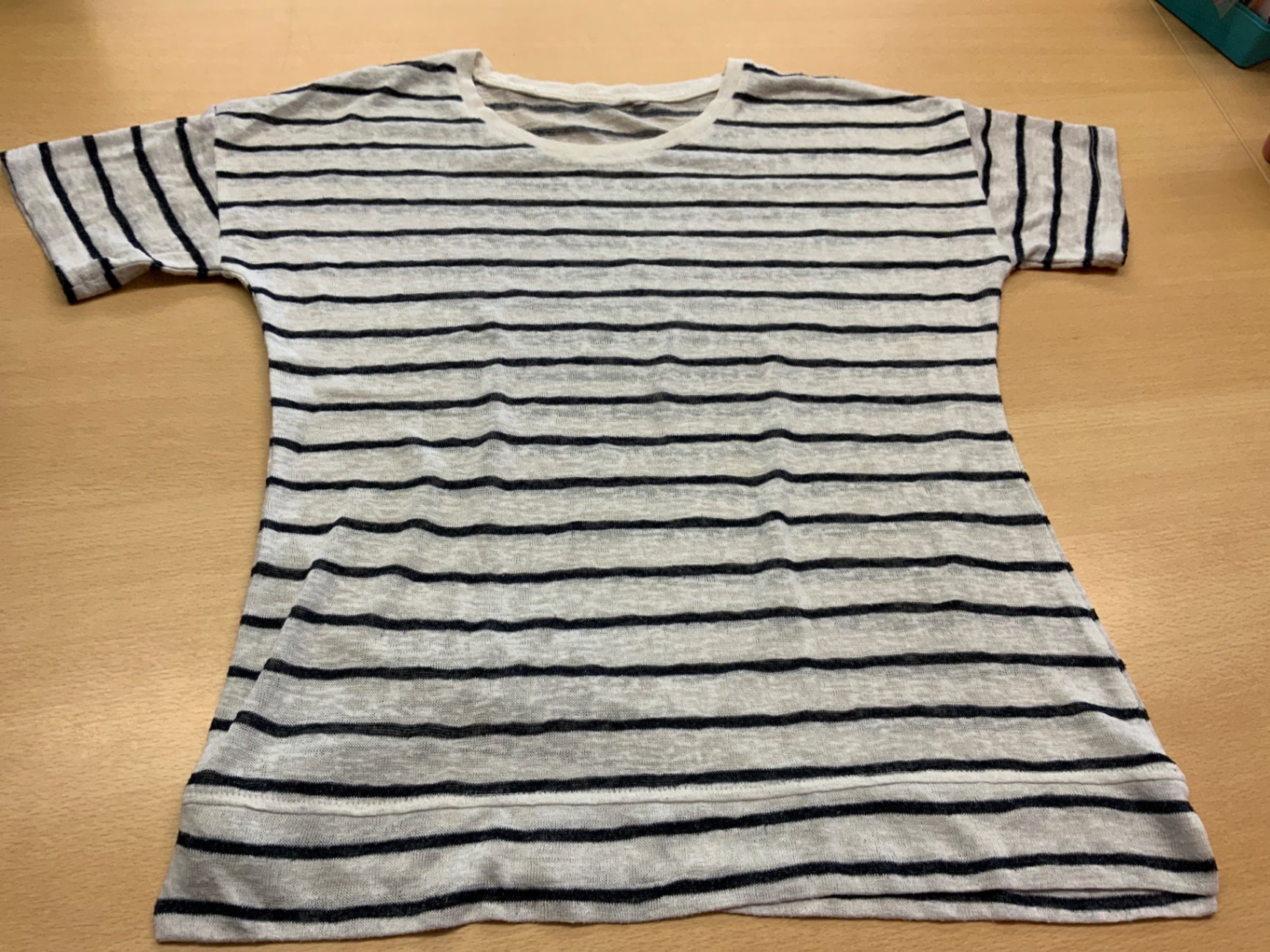 T-Shirt M Weiss mit schwarzen Streifen
