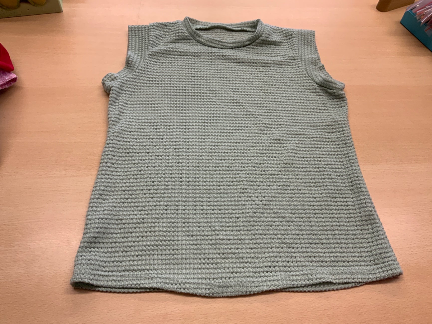 Ärmelloses Top Grün