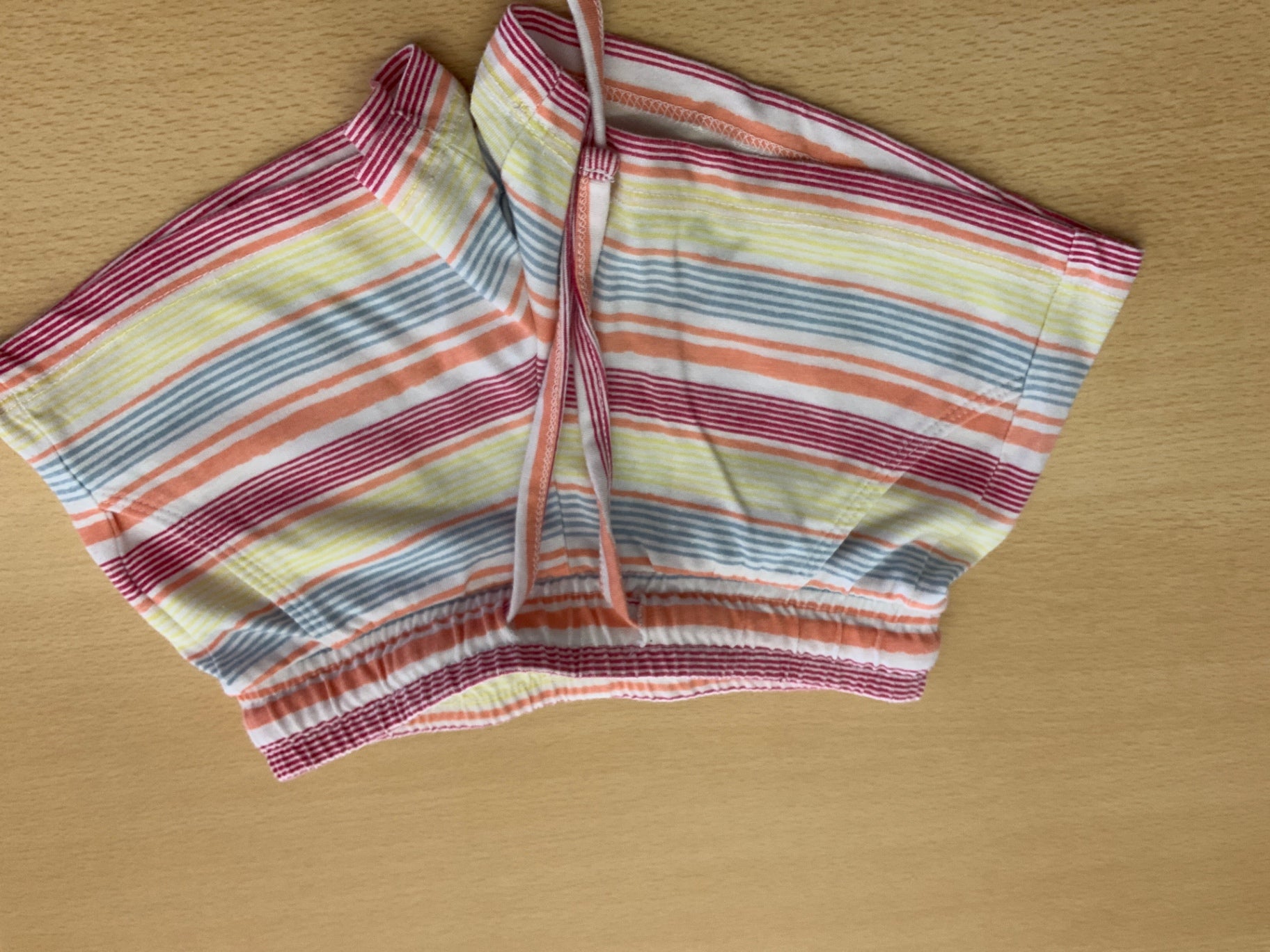 Shorts 98/104 Bunte Streifen