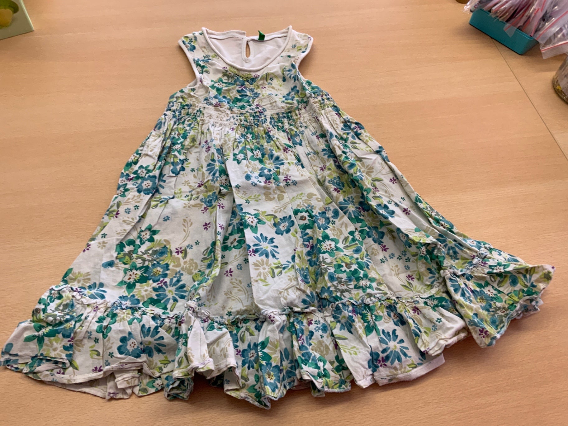  Kleid 128 Mehrfarbig (Blau, Grün, Weiß, Lila)