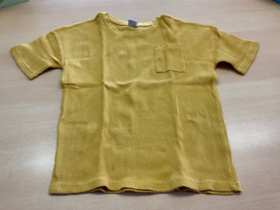 T-Shirt 134/140 Gelb