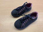 Sneaker 28 Schwarz mit rosa Akzenten