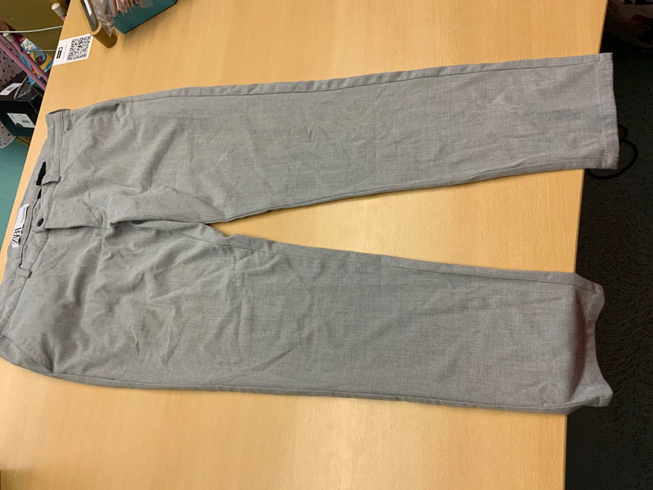 Zara Hosen 42 Grau