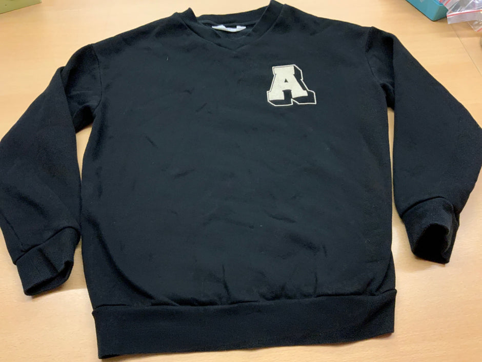 Pullover 158/164 schwarz