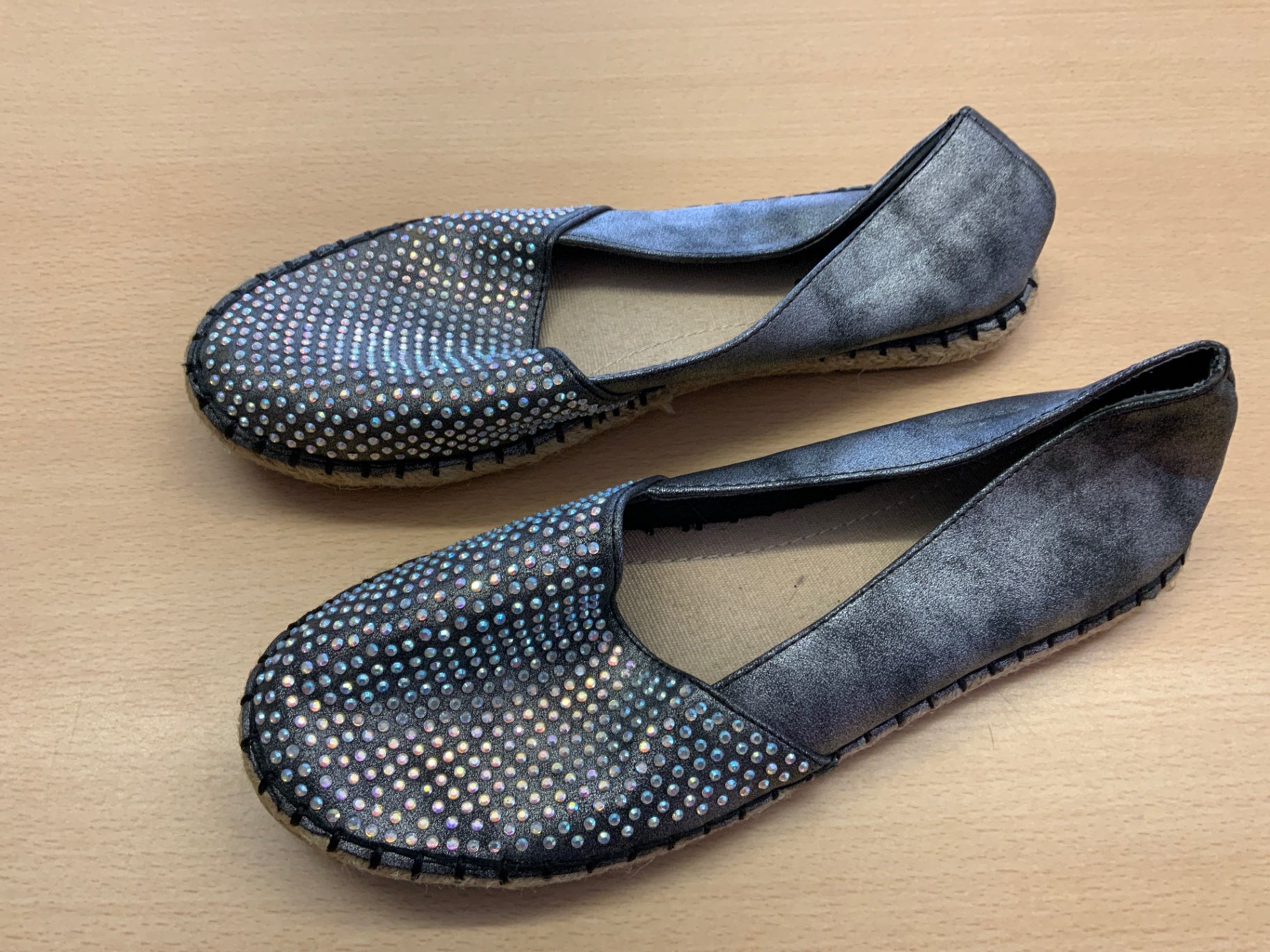 Schuhe 38 Grau