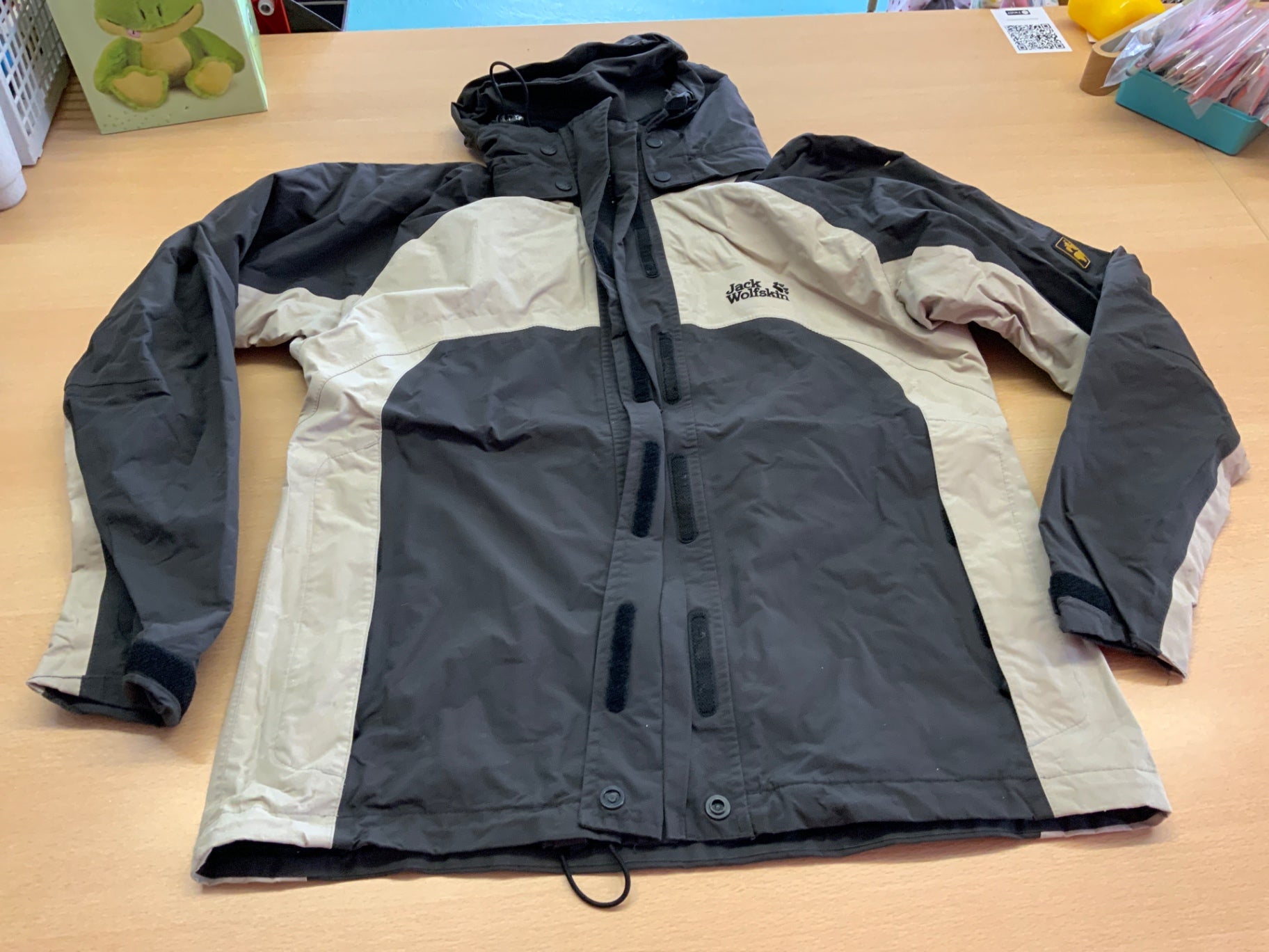 Jack Wolfskin Regenjacke S Beige, Schwarz