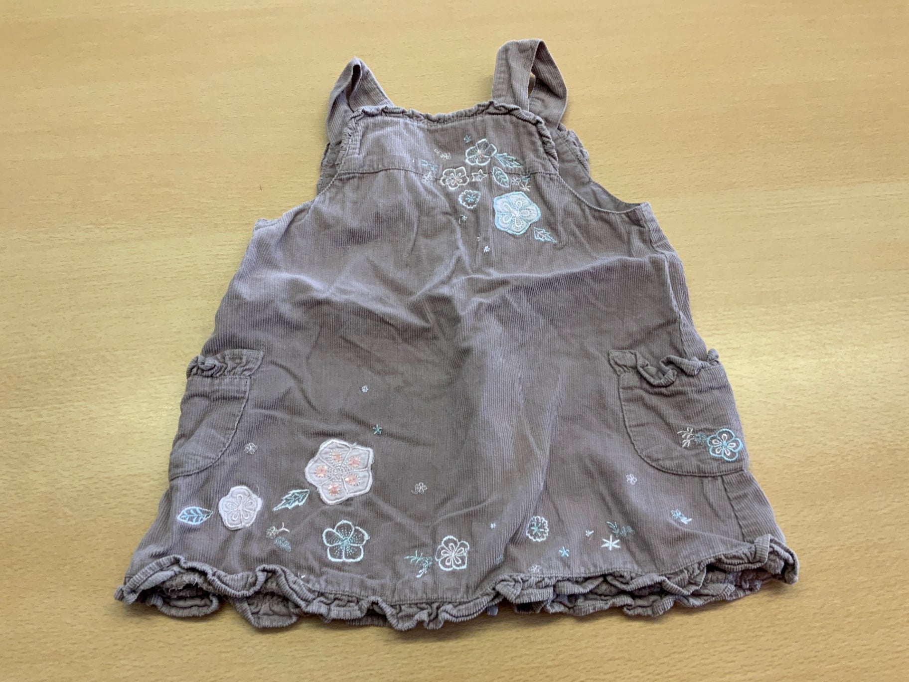  Kleid 74 Grau