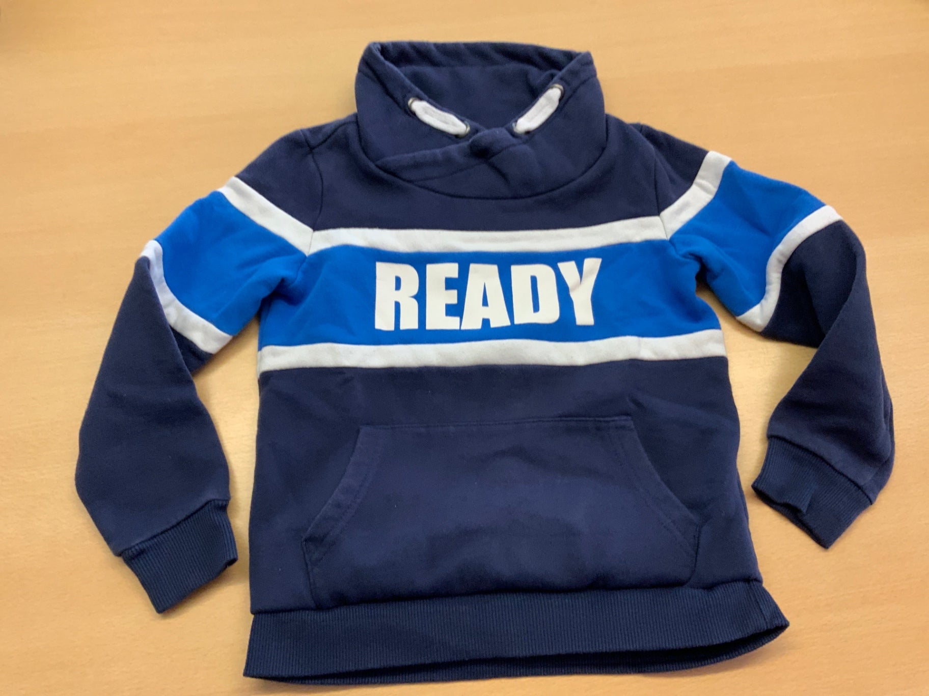 Sweatshirt 122/128 Blau