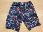 Badeshorts 128 Blau mit rotem und weißem Meereslebewesen-Muster