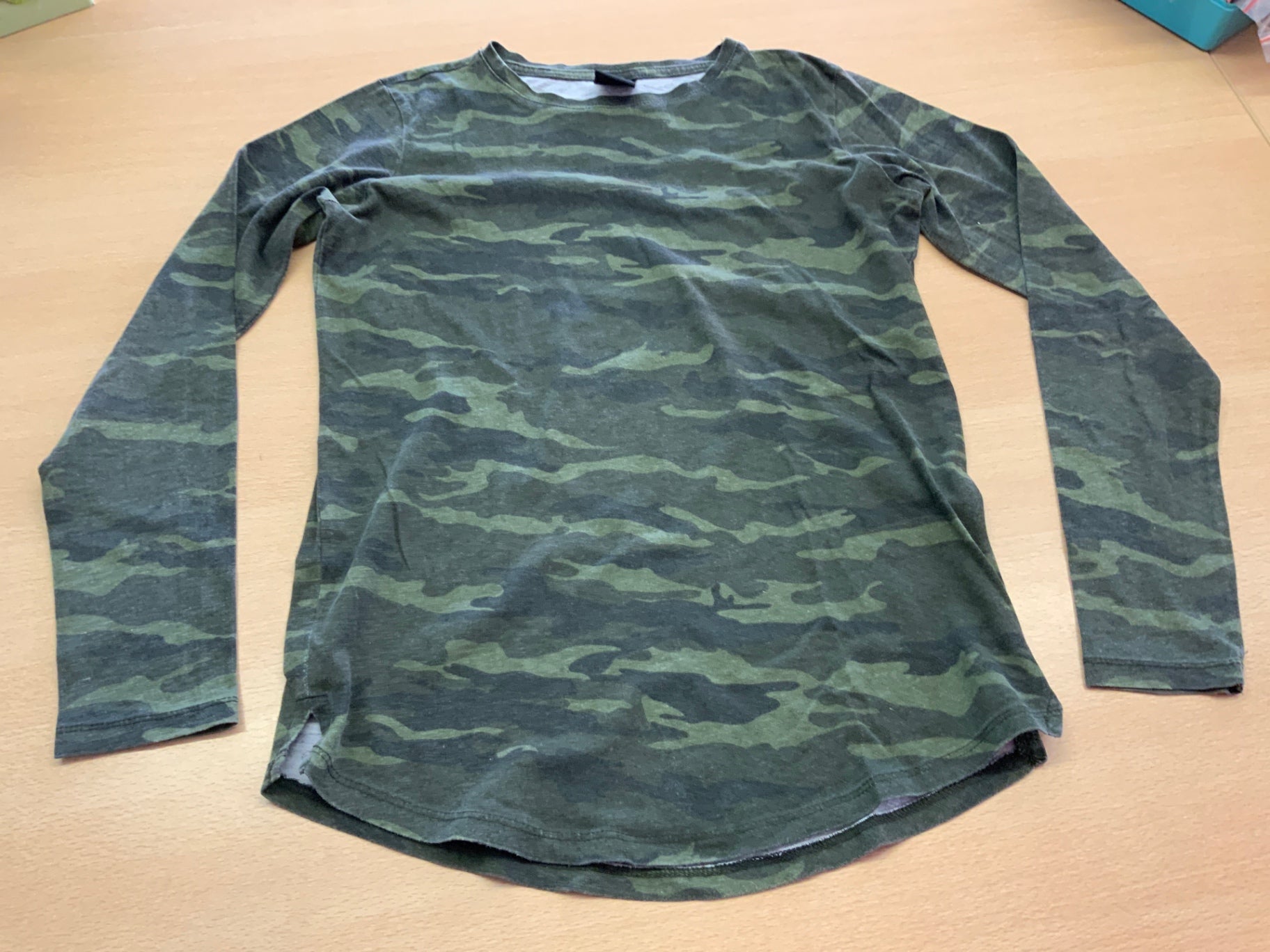  Langarmshirt 146/152 Grün