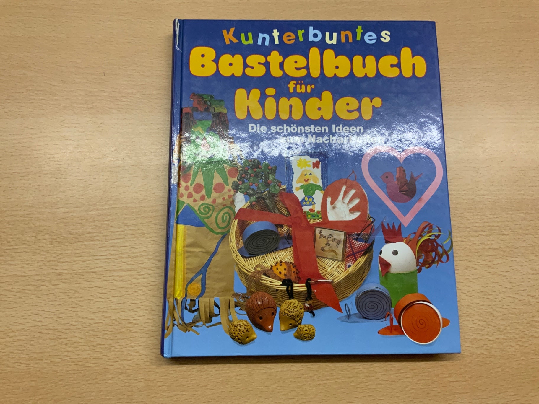 Bastelbuch Blau