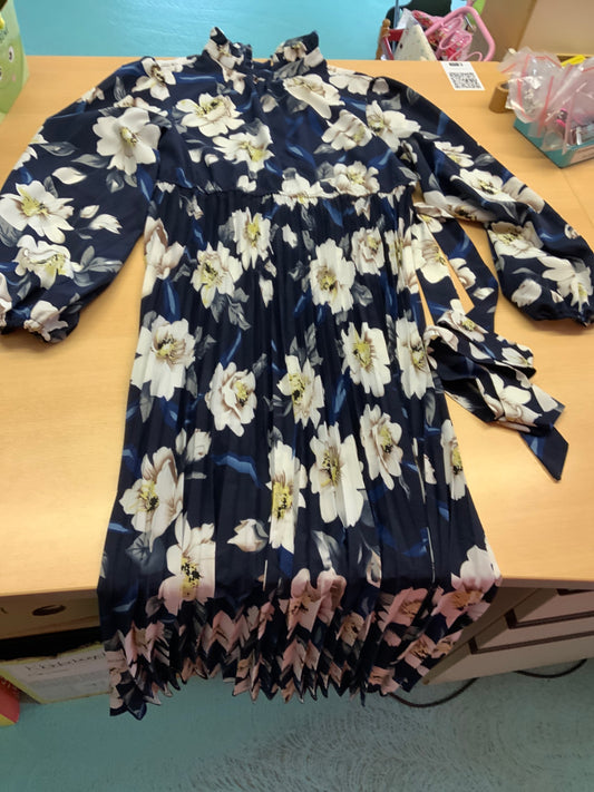 Kleid 40/42 Dunkelblau und Weiß