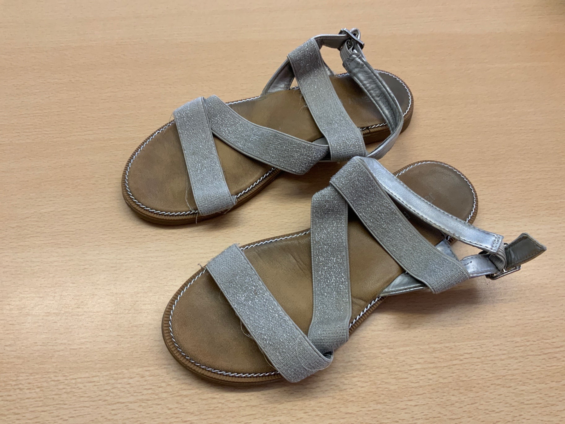 Sandalen 36 Silber
