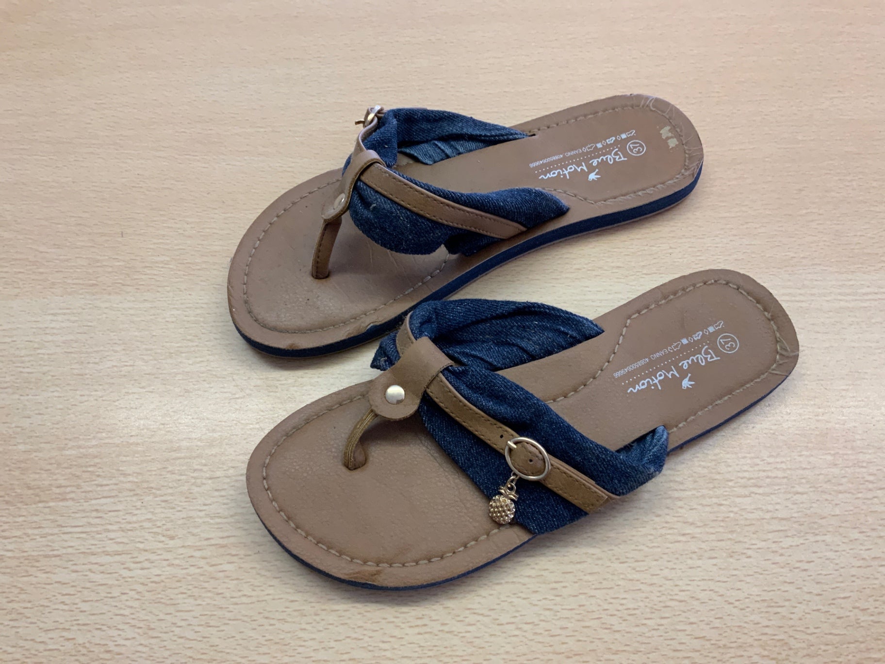 Flipflops 37 Beige und Blau