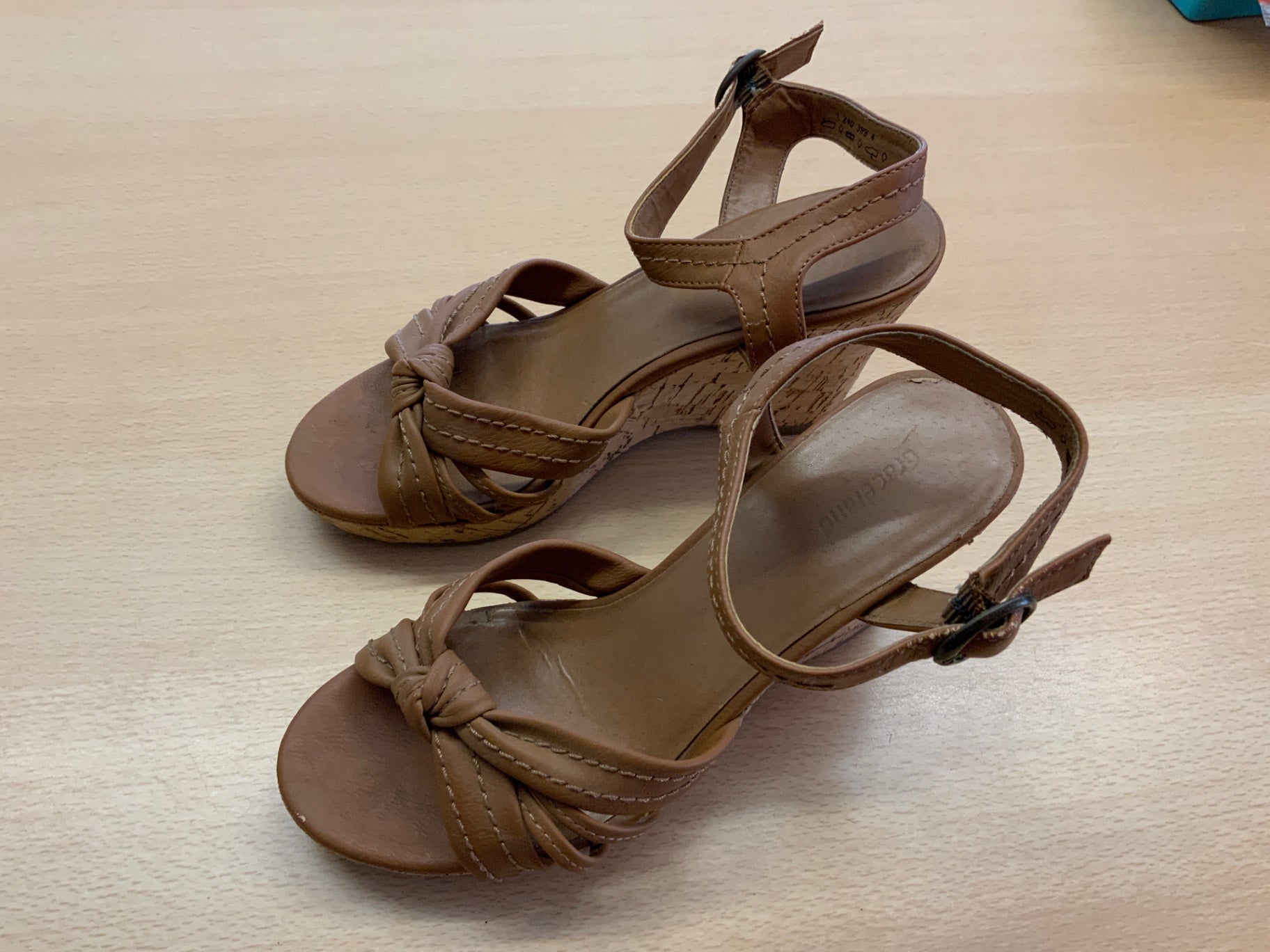 Sandalen 37 Hellbraun
