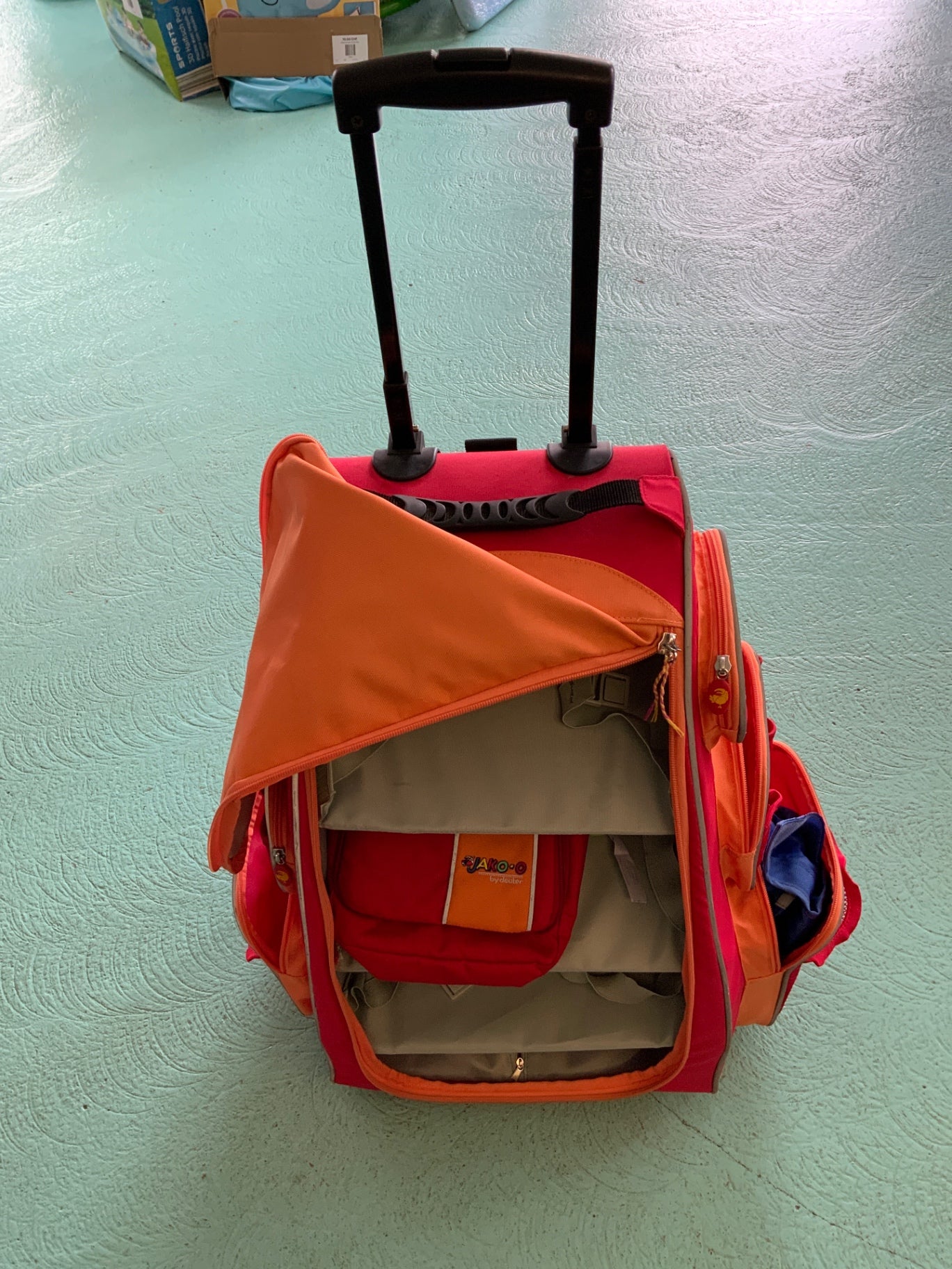 Rollkoffer Rot und Orange