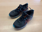 Sneaker 35 Schwarz mit Orange und Blau Akzenten